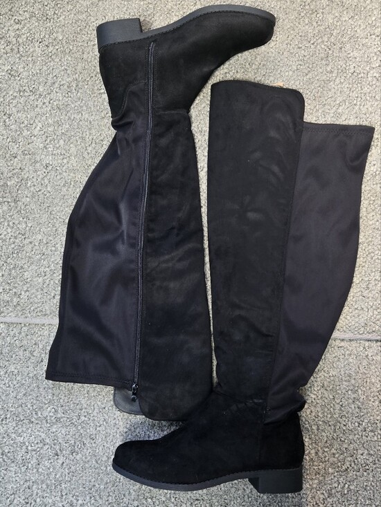 torrid Shoes - TORRID Size 9 Thigh High Black Wide Calf Boots